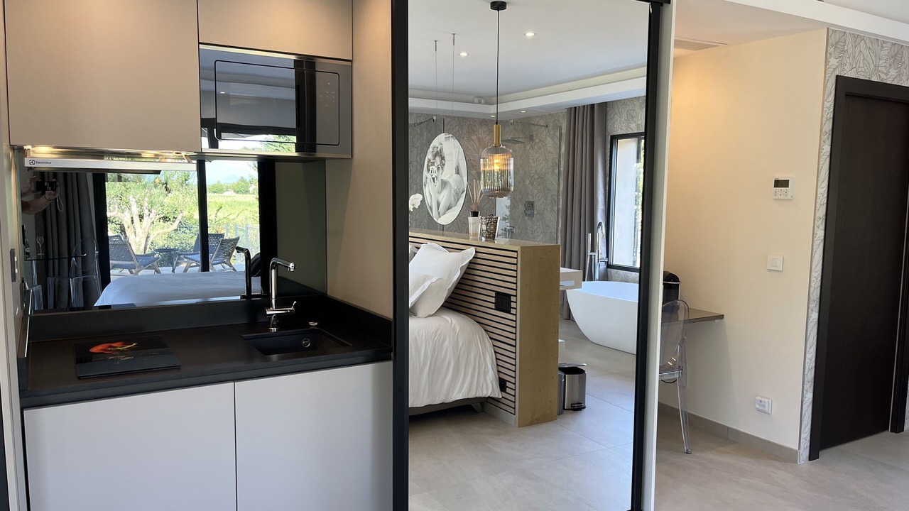 Photo of Bedroom in Caderousse