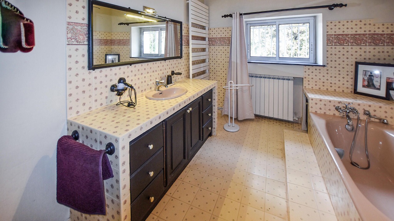 Photo of Bathroom in Entraigues-sur-la-Sorgue