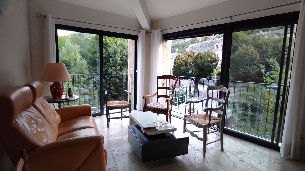 Photo of Livingroom in Eygaliers