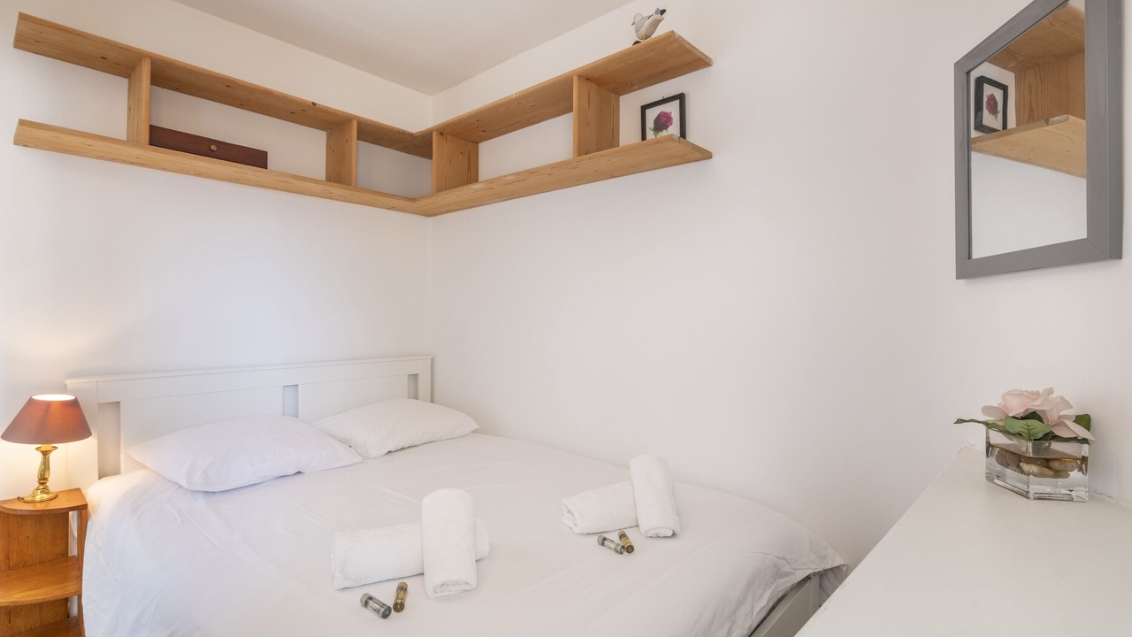 Photo of Bedroom in Bandol