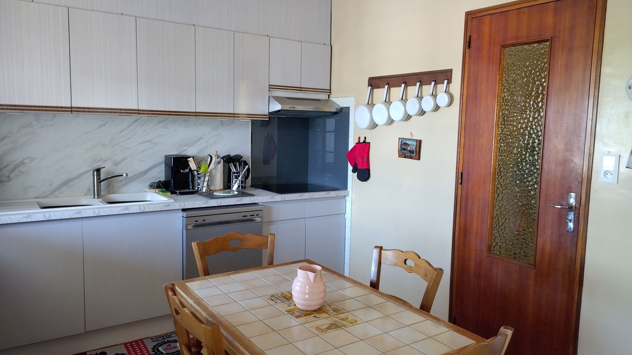 Photo of Kitchen in Pierrefeu-du-Var