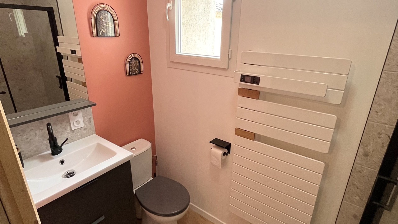 Photo of Bathroom in Pierrevert