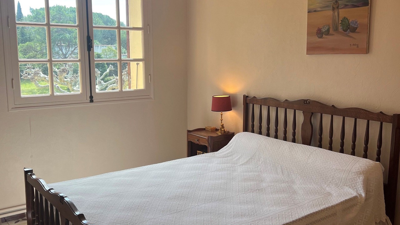 Photo of Bedroom in Cabries
