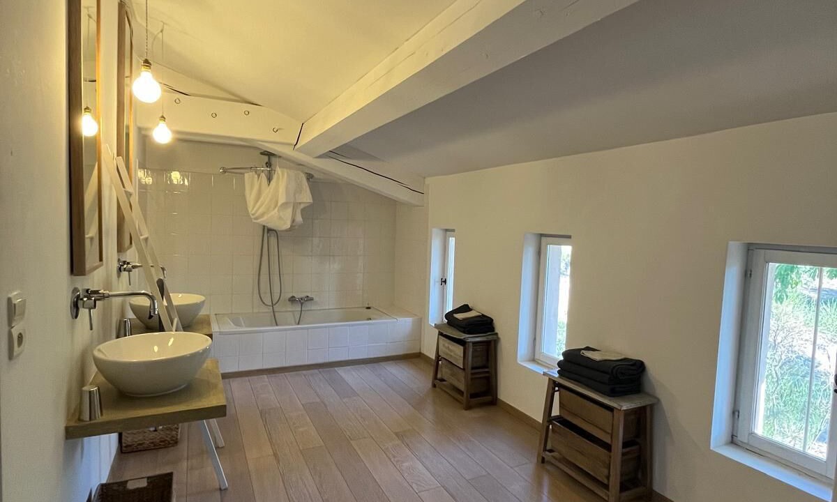 Photo of Bathroom in Signes