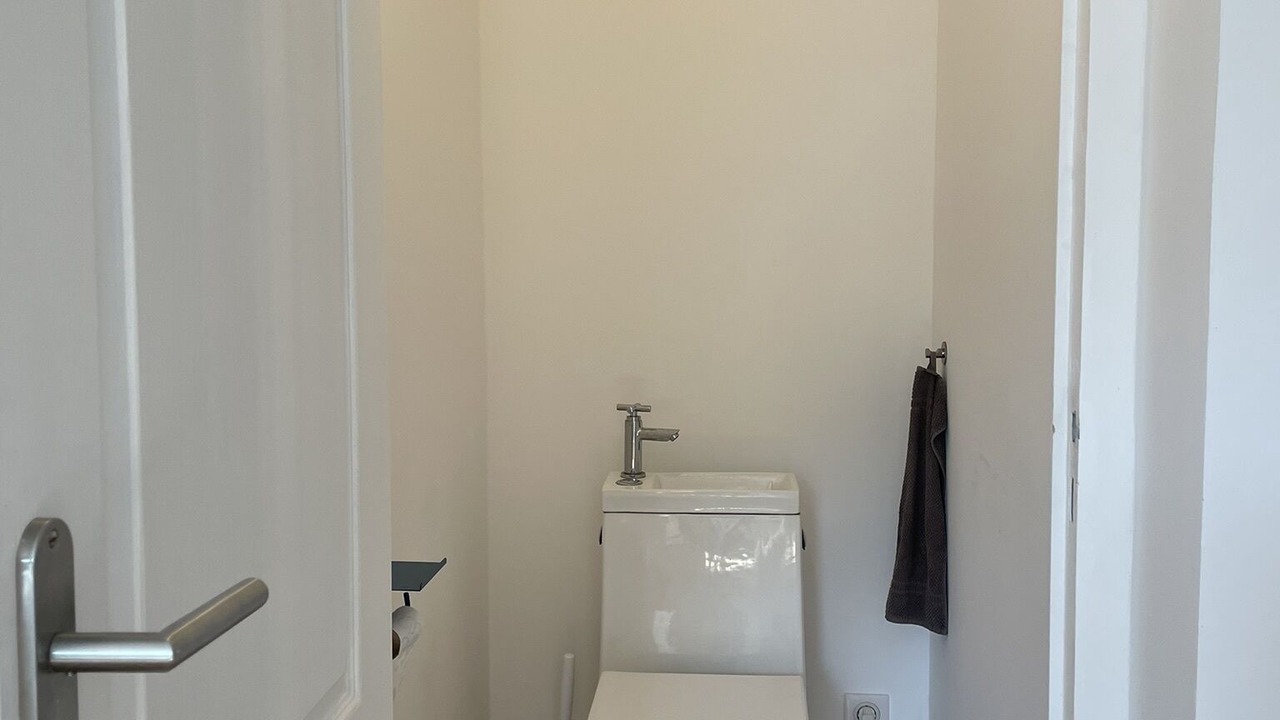 Photo of Bathroom in Venelles