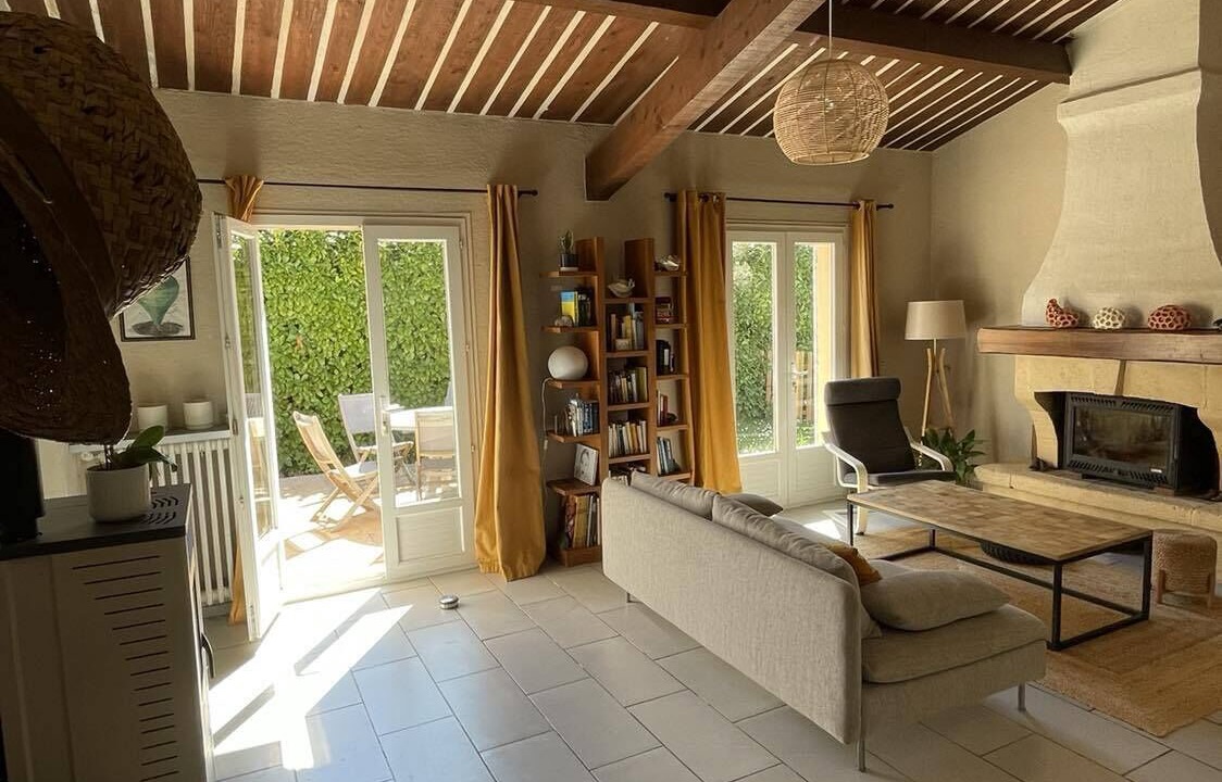 Photo of Livingroom in Venelles