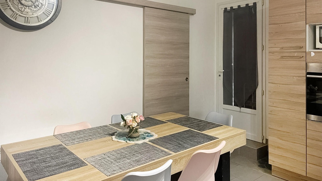 Photo of Bedroom in La Roquebrussanne