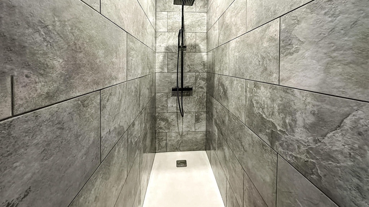 Photo of Bathroom in La Roquebrussanne