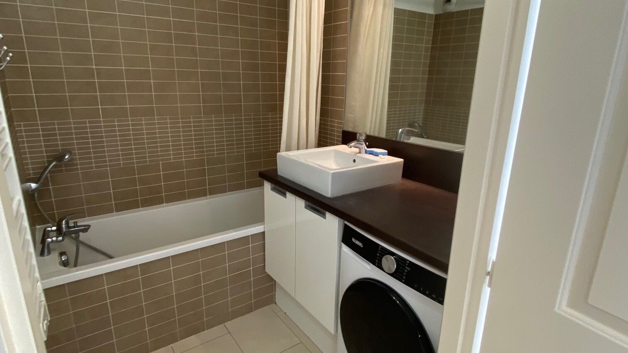 Photo of Bathroom in Miramar