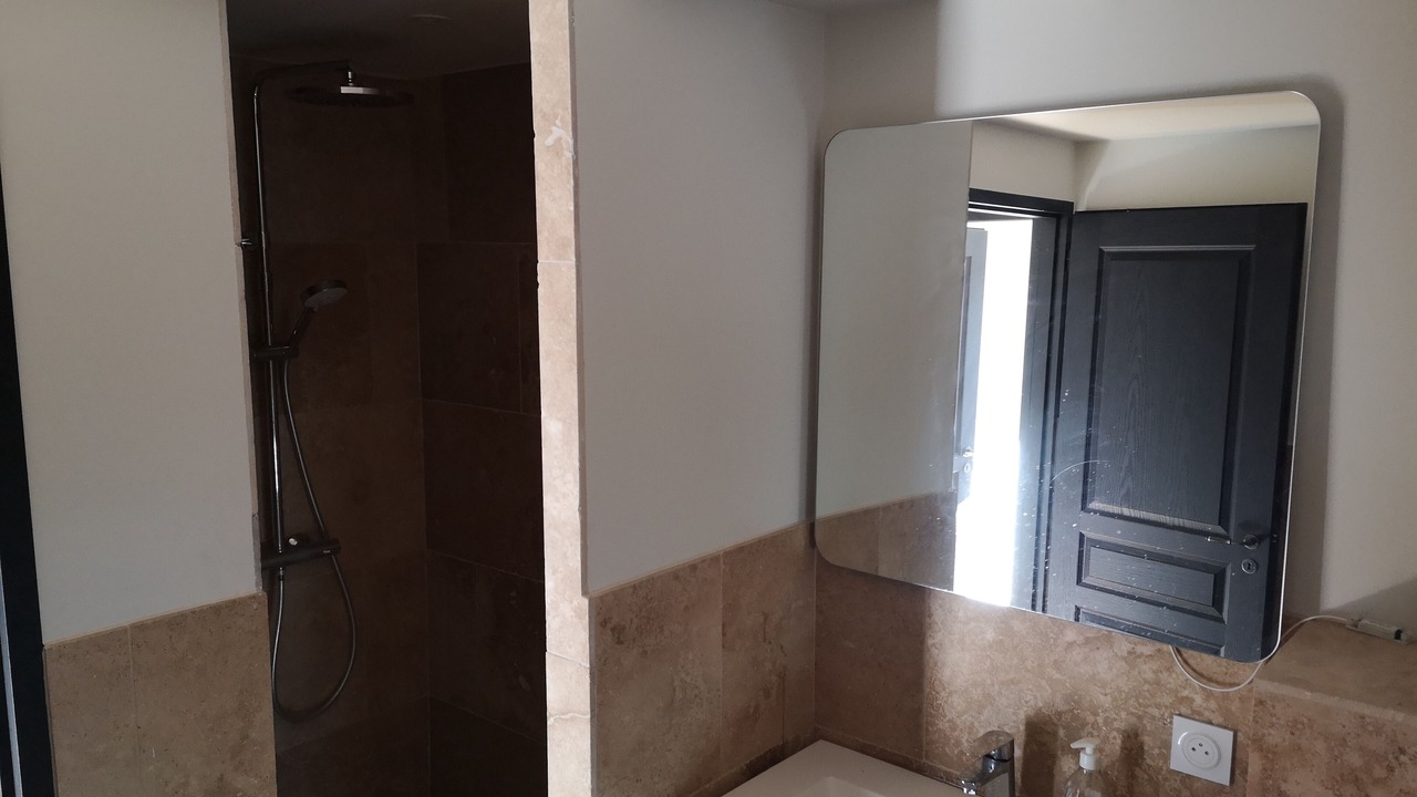 Photo of Bathroom in Boulbon