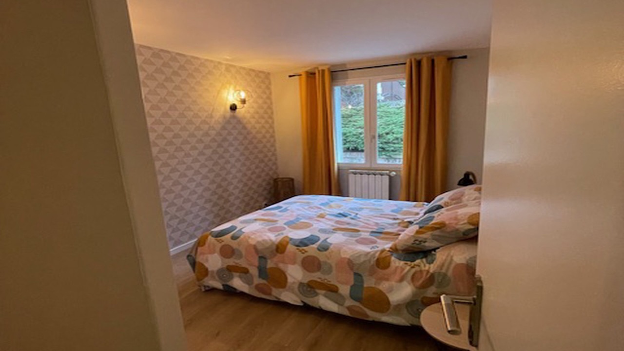 Photo of Bedroom in Pierrevert