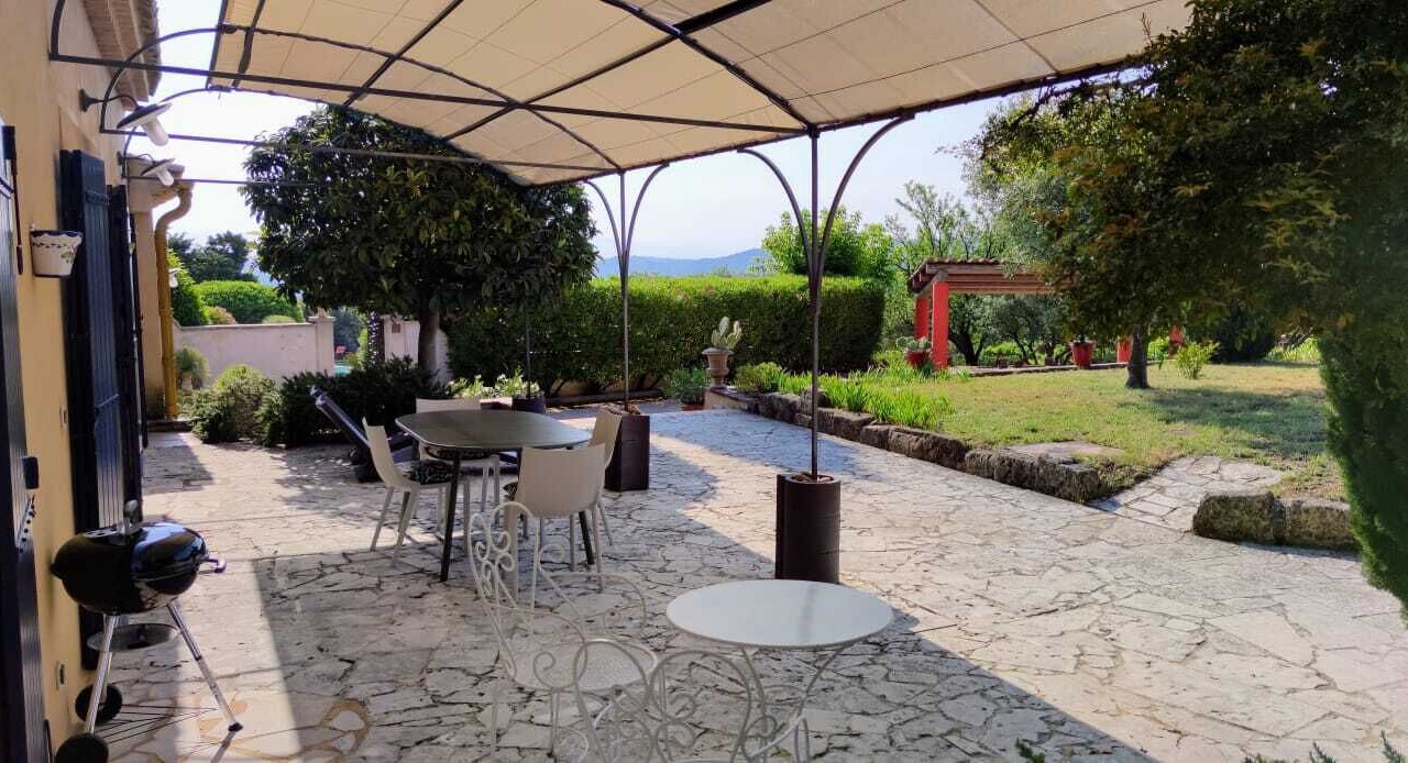 Photo of Outdoor in Roquemaure