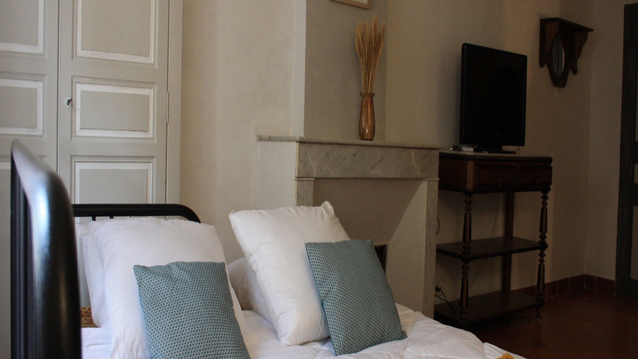 Photo of Bedroom in Quinson