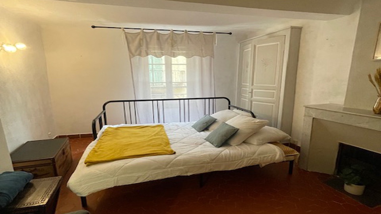 Photo of Bedroom in Quinson