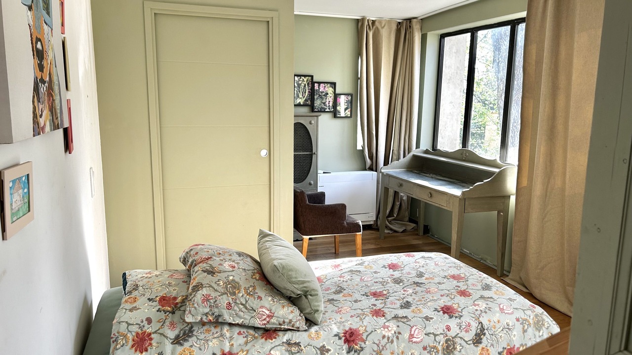 Photo of Bedroom in Eguilles