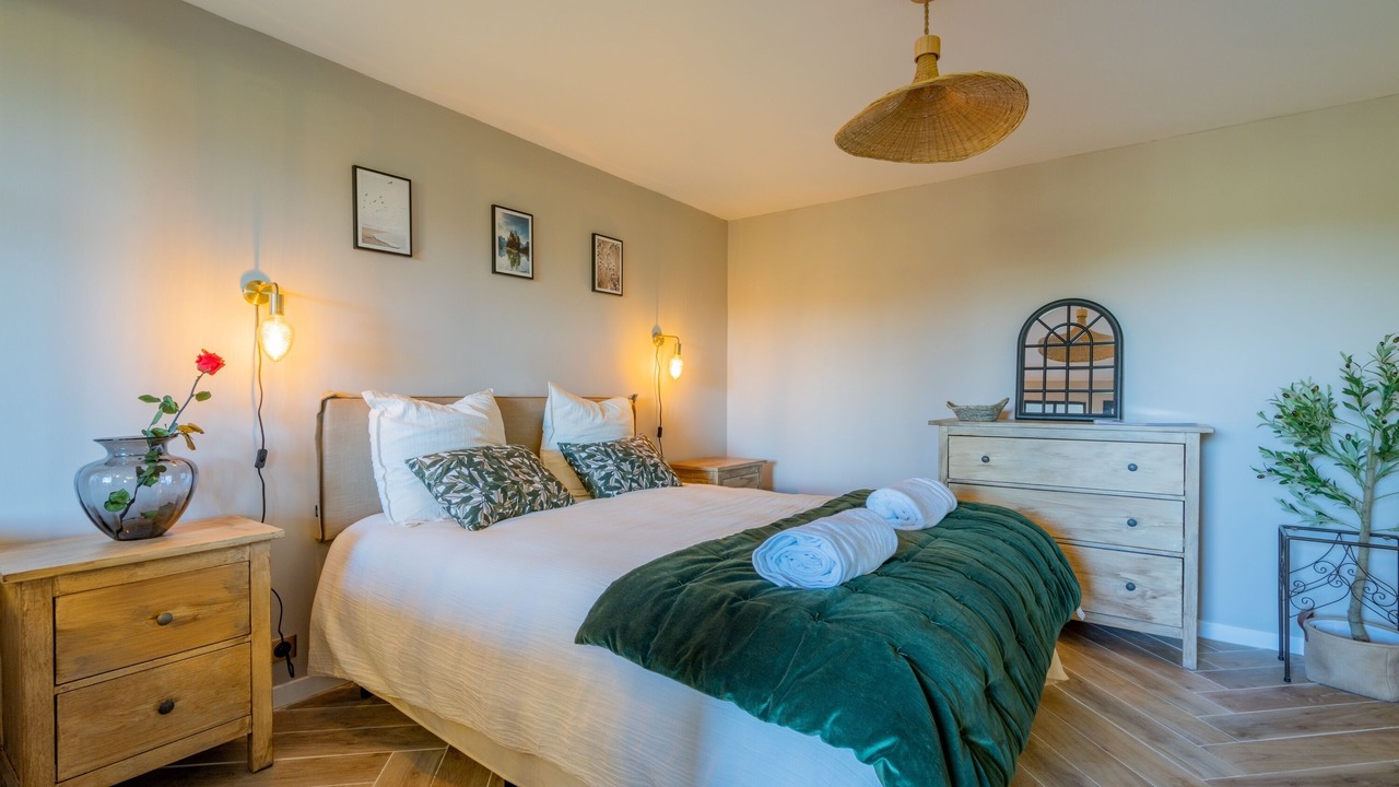 Photo of Bedroom in Roquefort-la-Bedoule