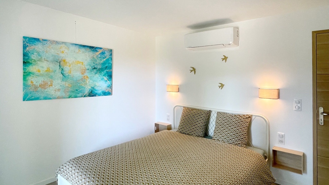Photo of Bedroom in Aix-en-Provence