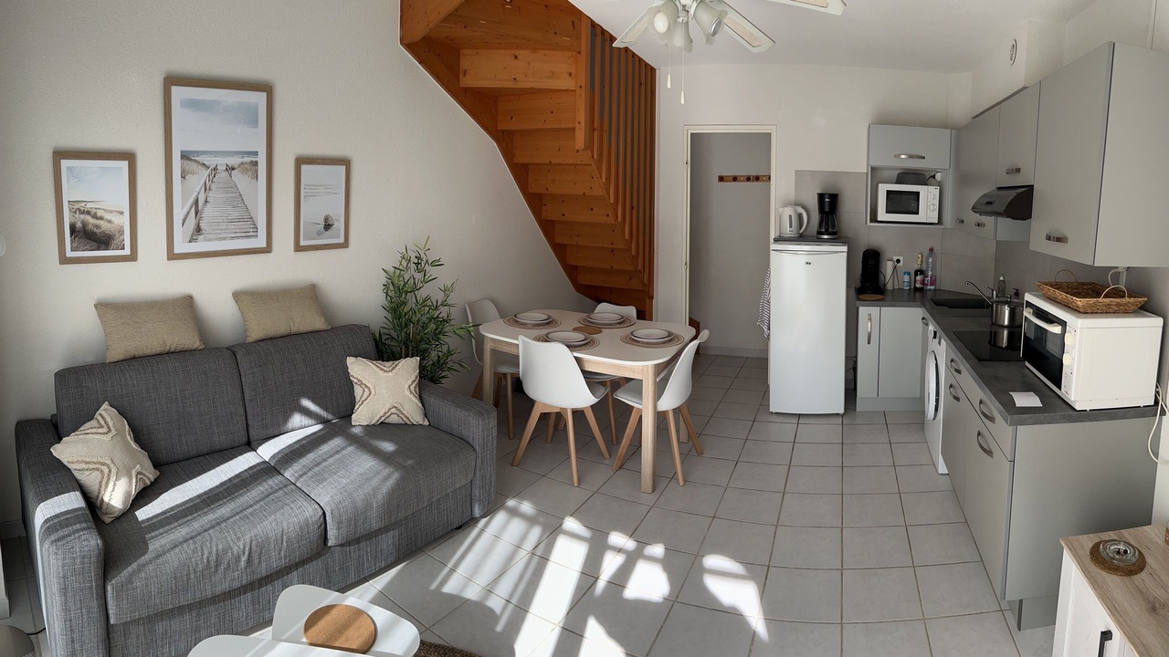 Photo of Livingroom in Miramar