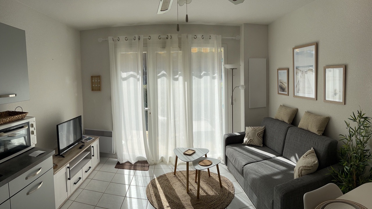 Photo of Livingroom in Miramar