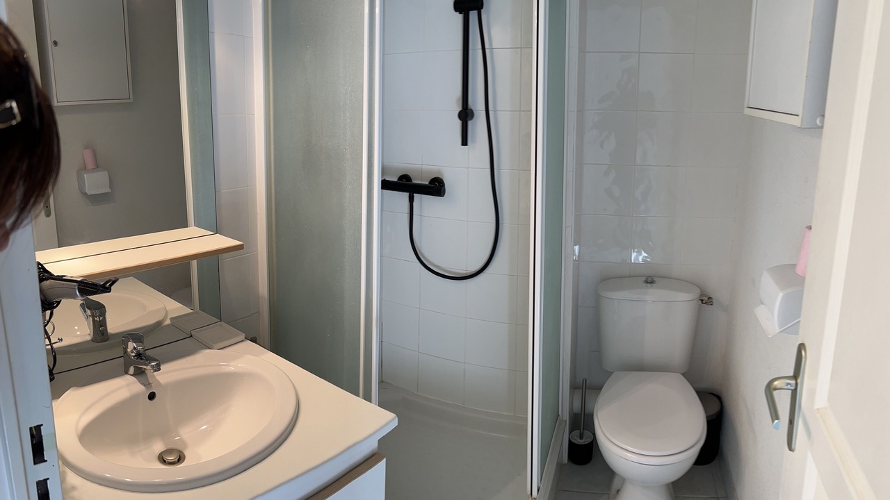Photo of Bathroom in Miramar