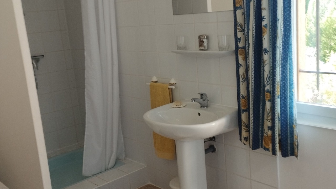 Photo of Bathroom in Saint-Antonin-du-Var