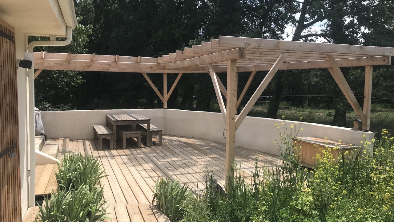 Photo of Outdoor in Pierrevert