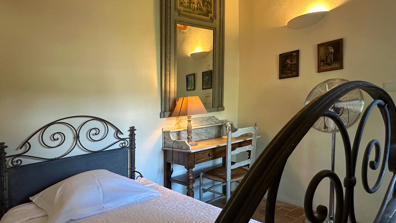 Photo of Bedroom in Vacqueyras