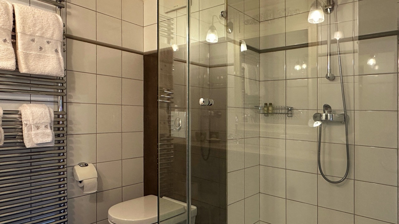Photo of Bathroom in Vacqueyras