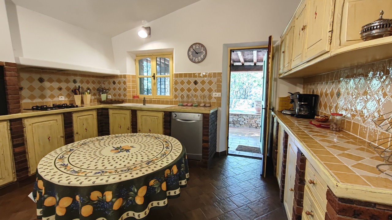 Photo of Kitchen in Trans-en-Provence