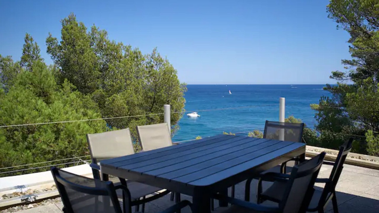Photo of Outdoor in Cap Benat
