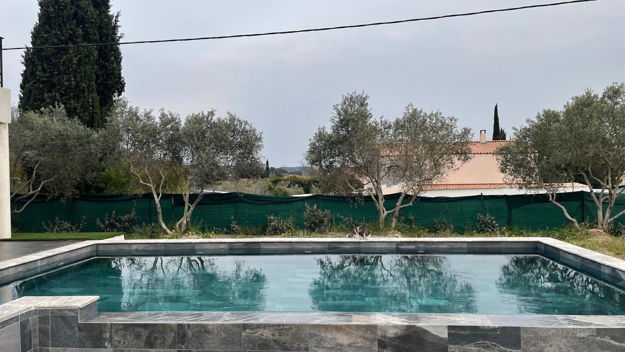 Photo of Outdoor in Istres