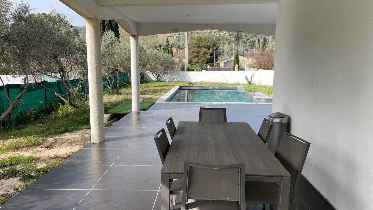 Photo of Outdoor in Istres