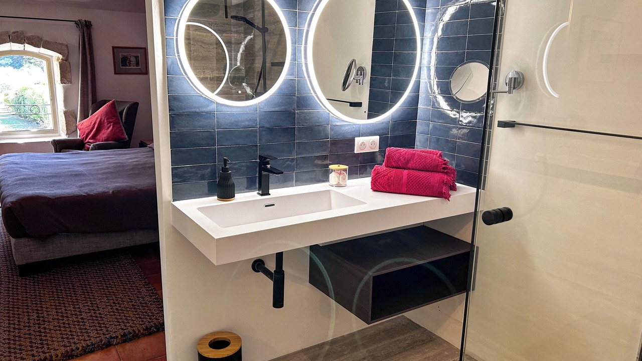 Photo of Bedroom in Menerbes