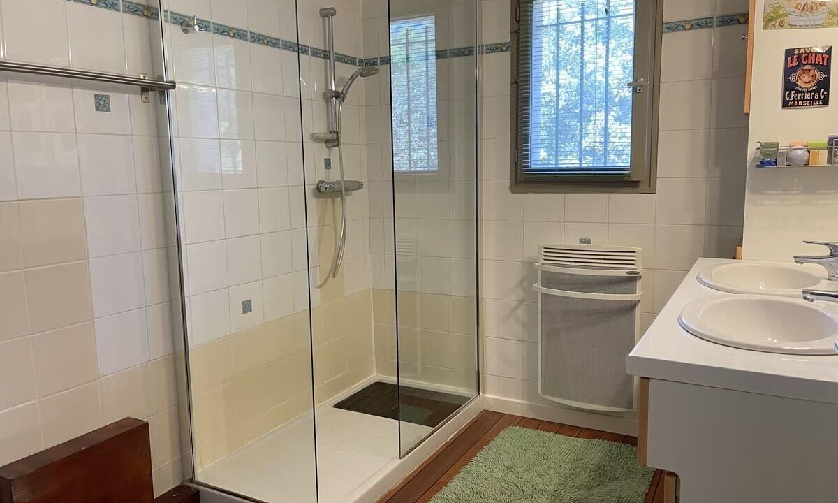Photo of Bathroom in Rognes