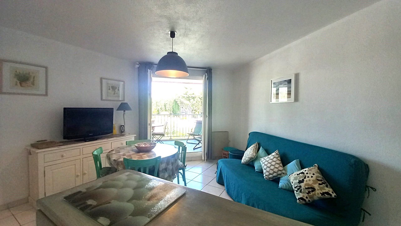 Photo of Livingroom in Miramar