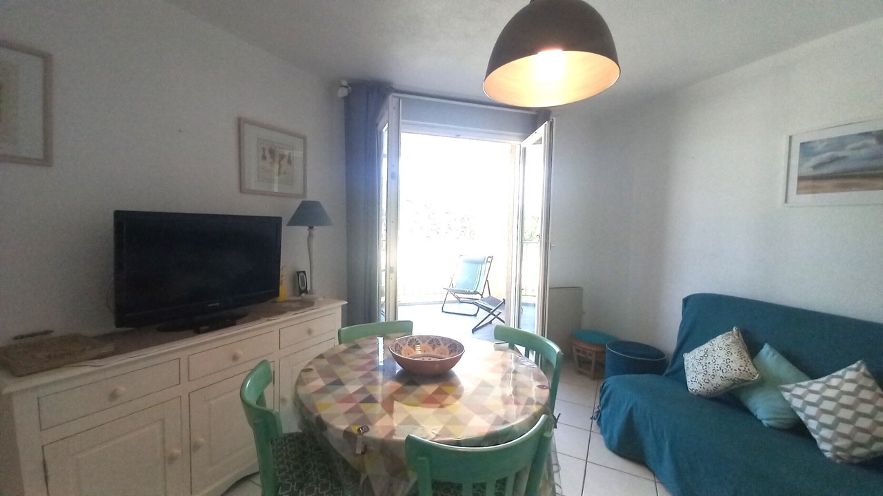 Photo of Livingroom in Miramar