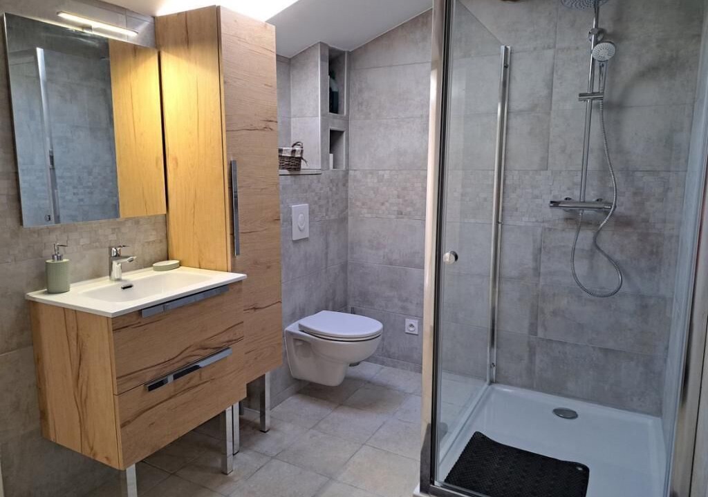 Photo of Bathroom in Crillon-le-Brave