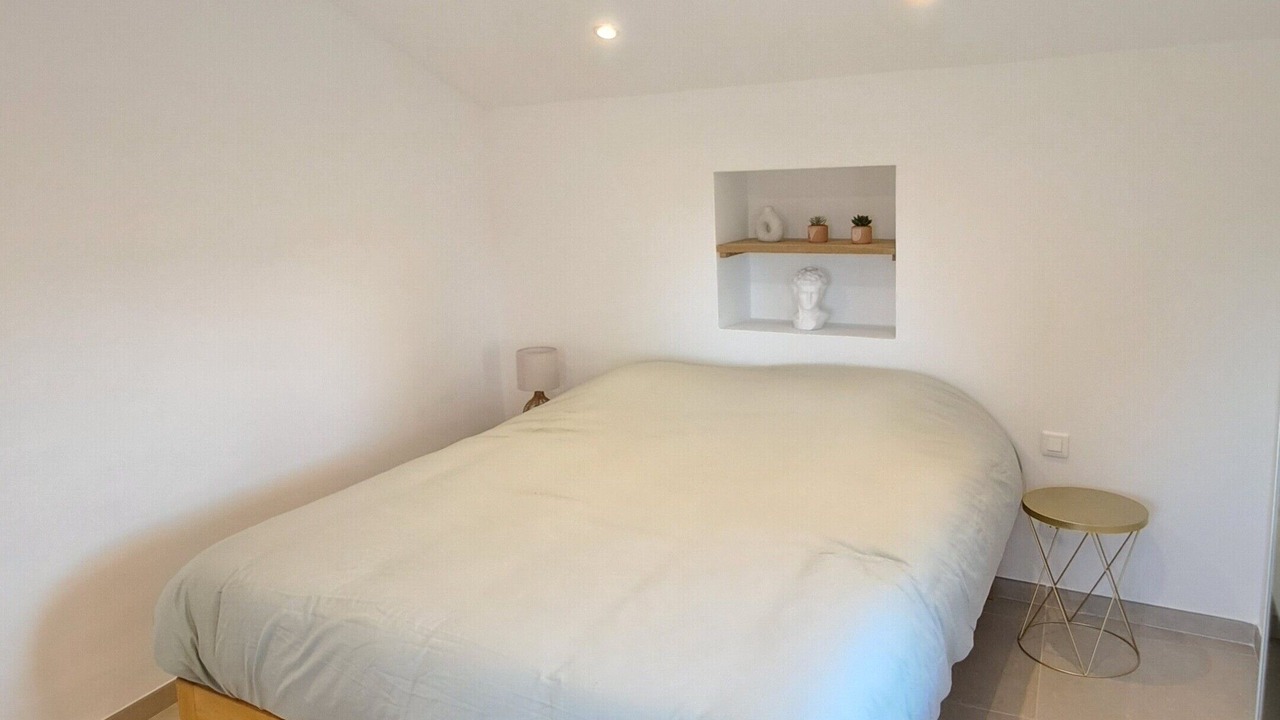 Photo of Bedroom in Caromb