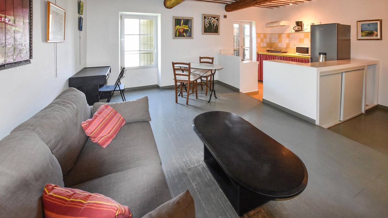 Photo of Bedroom in Morieres-les-Avignon