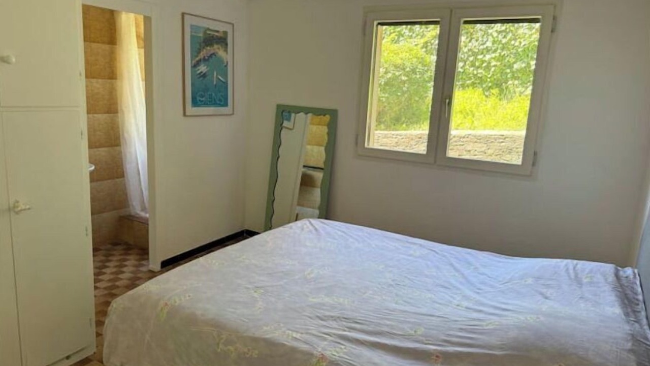 Photo of Bedroom in Carqueiranne
