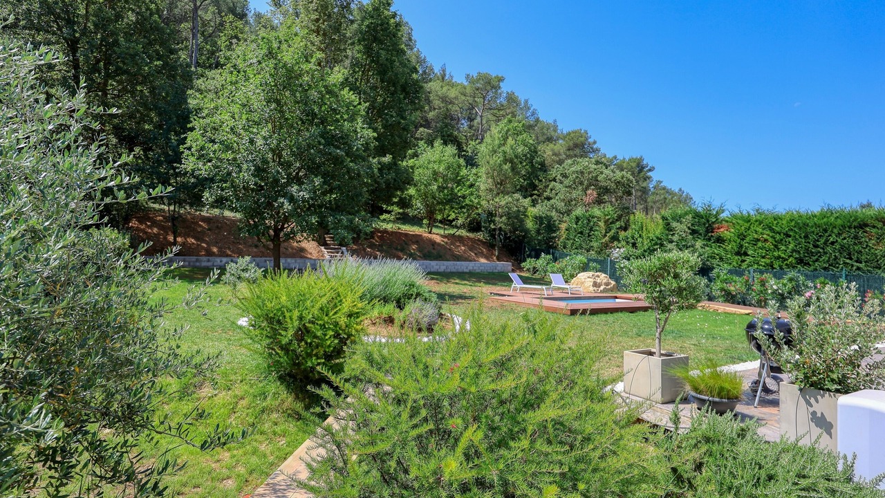 Photo of Outdoor in Roquefort-la-Bedoule