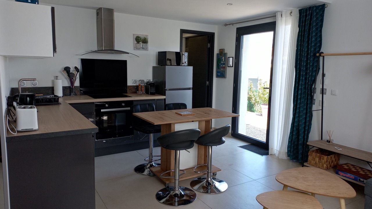 Photo of Kitchen in Saint-Cezaire-sur-Siagne