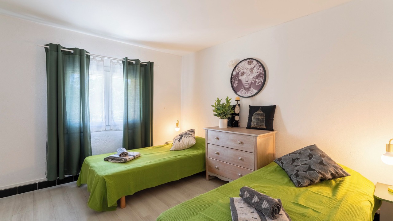 Photo of Bedroom in Malaucene