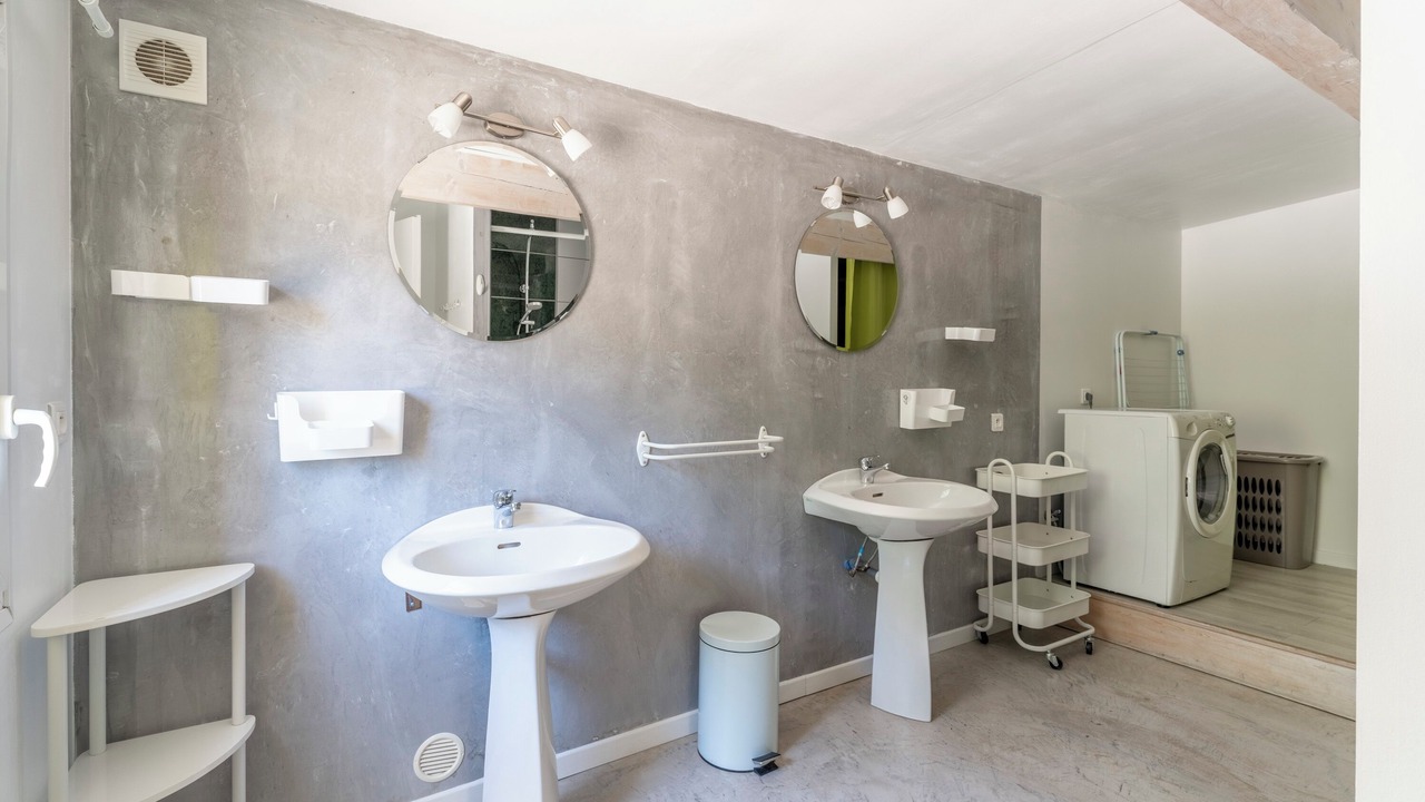 Photo of Bathroom in Malaucene