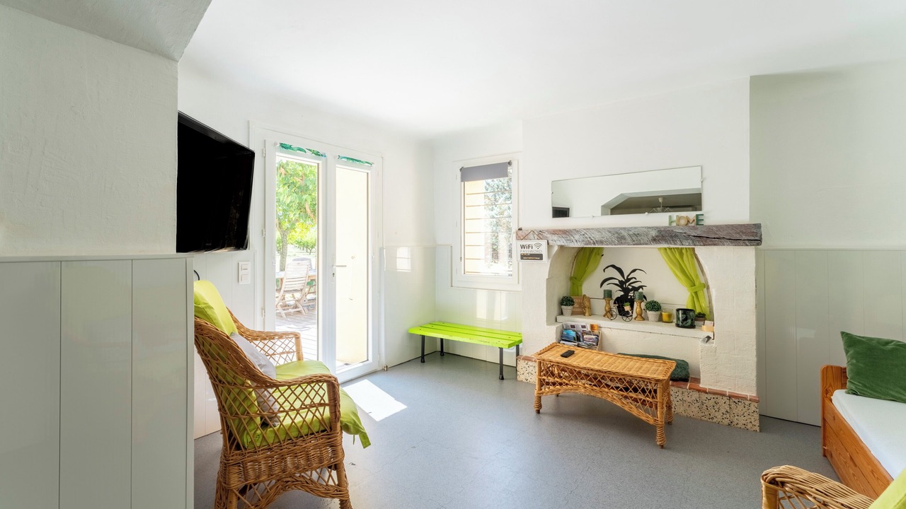 Photo of Livingroom in Malaucene