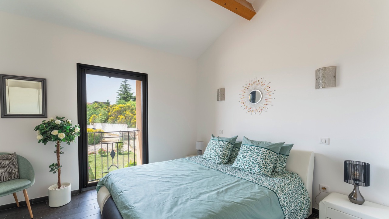 Photo of Bedroom in Crillon-le-Brave