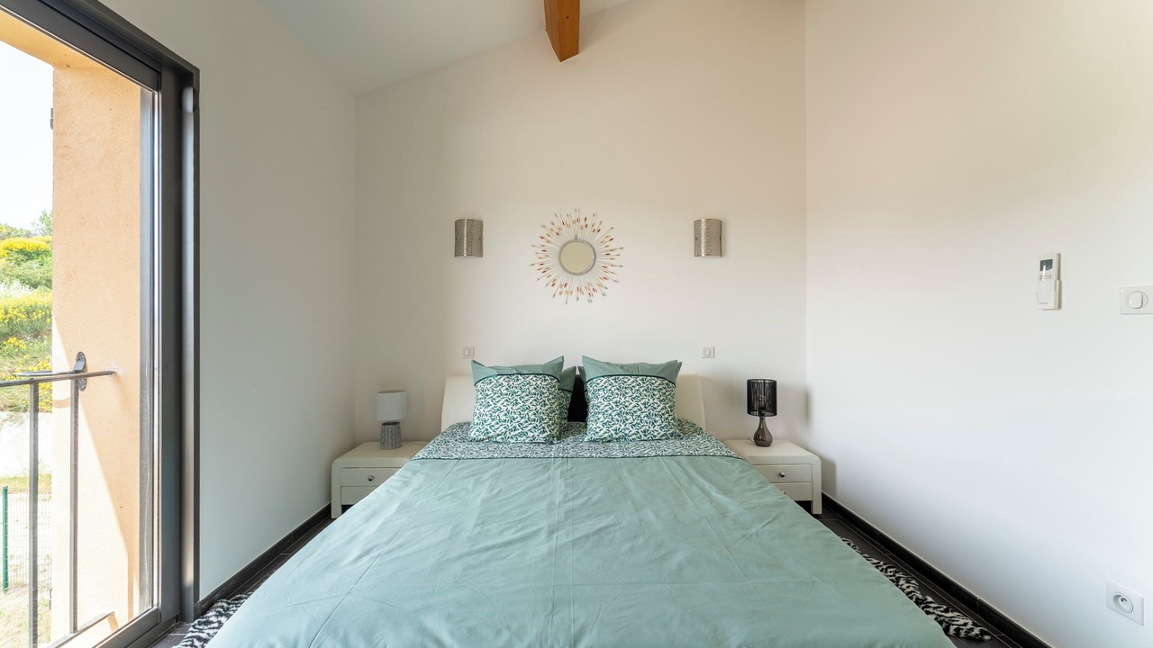 Photo of Bedroom in Crillon-le-Brave