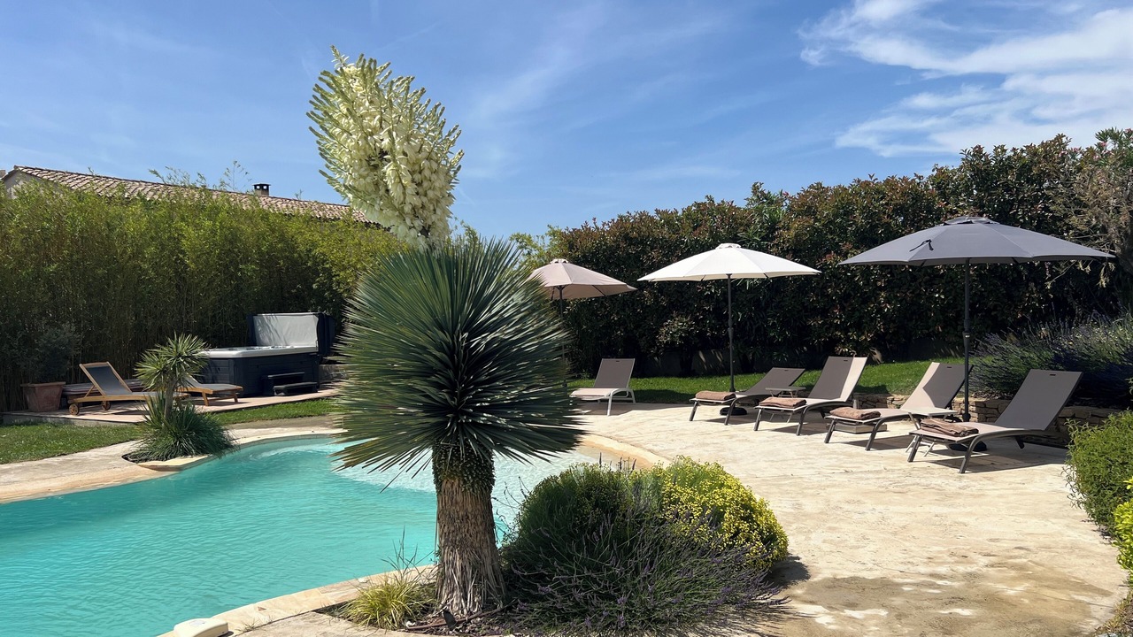 Photo of Outdoor in Vernegues