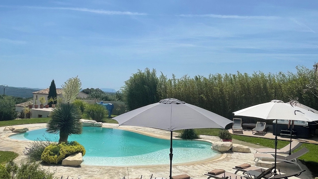 Photo of Outdoor in Vernegues