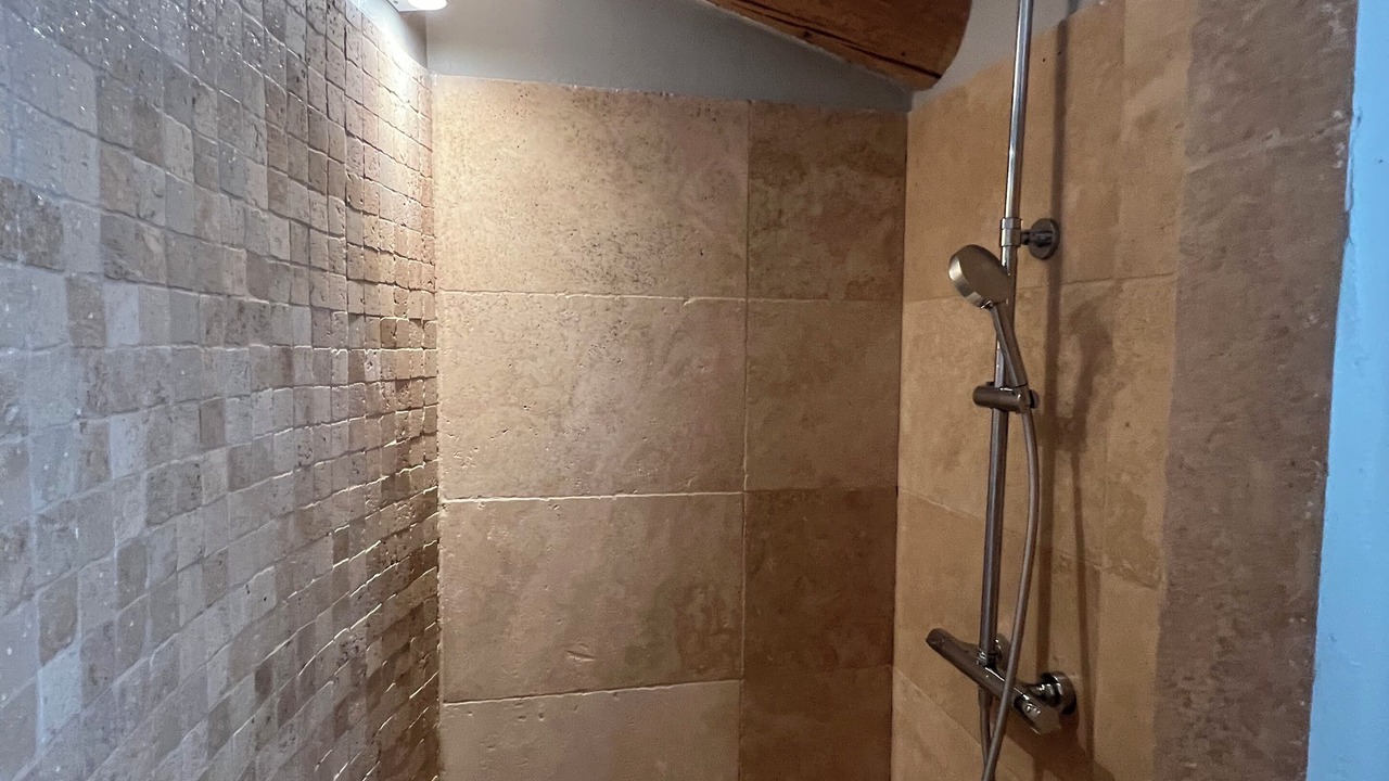 Photo of Bathroom in Vernegues